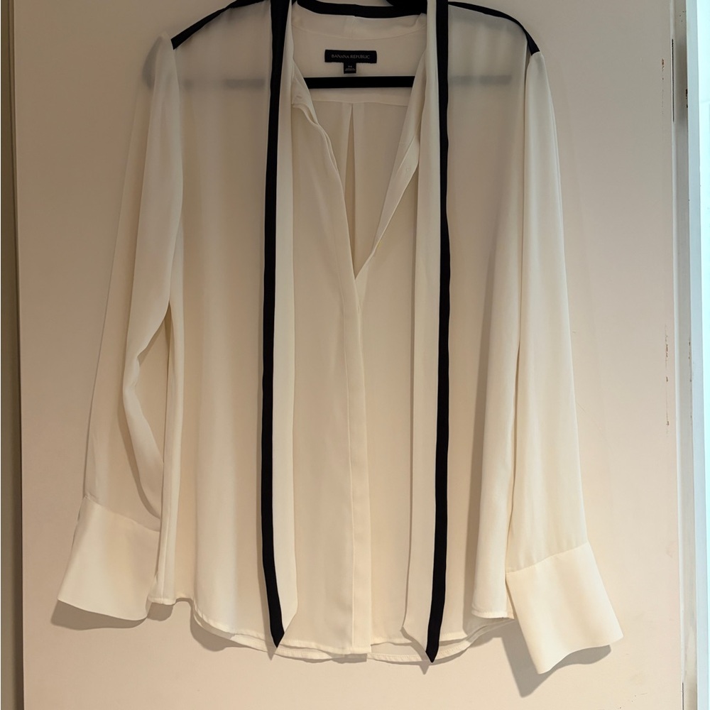 Banana Republic Cream Blouse with Black Trim